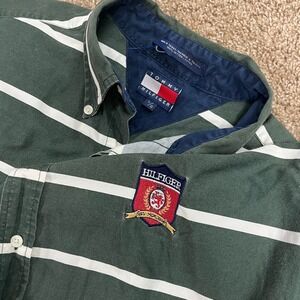 Tommy Hilfiger L/G Button Down Shirt Striped Green Vintage Shield Logo